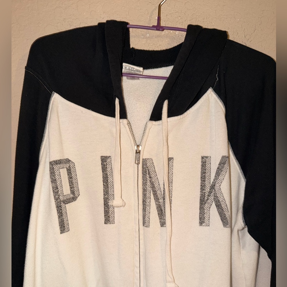 PINK Victoria's Secret Zip Up Hoodie Jacket- Size Large - Picture 3 of 8